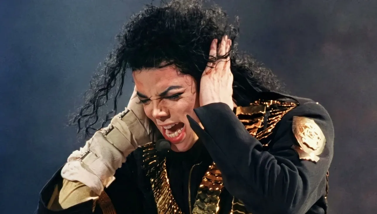 Michael Jackson domina o Spotify Global com 16 músicas entre as mais ouvidas do planeta | mjbeats Dangerous Tour