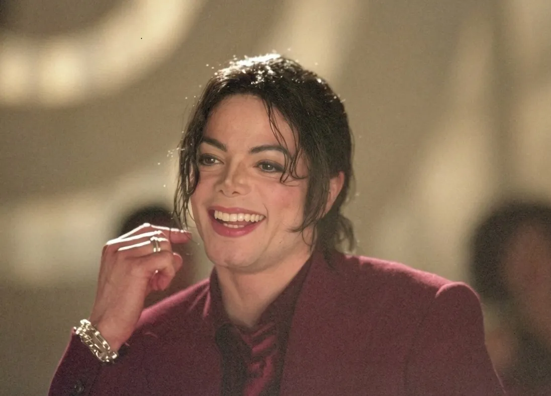 Michael Jackson ultrapassa 107 milhões de ouvintes mensais e sobe no ranking global | mjbeats.com .br BOTDF making