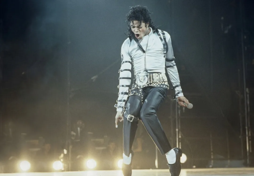 Mais de 110 milhões de ouvintes: Michael Jackson domina o streaming mundial | mjbeats.com .br Bad Tour 1988