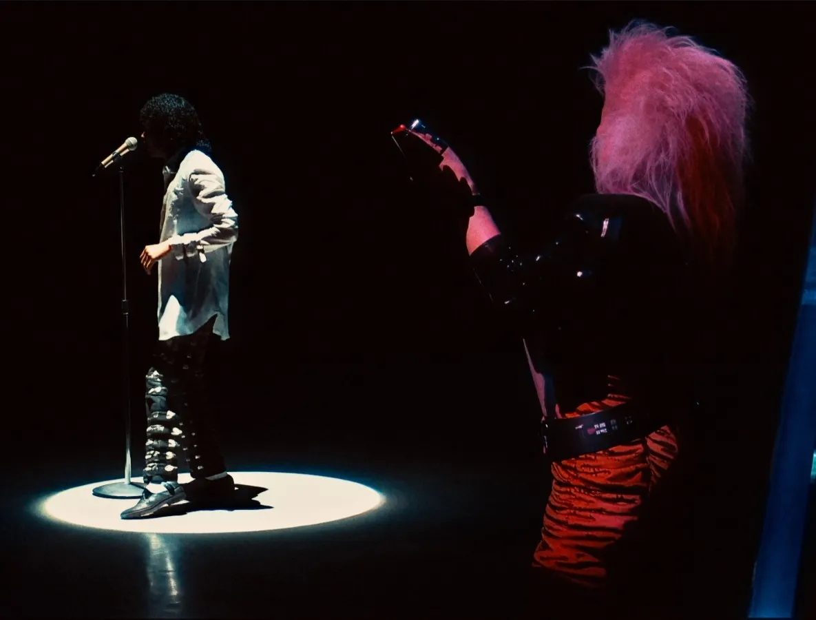 Do topo global ao Top 20: Michael Jackson vive novo auge no streaming 2 Do topo global ao Top 20: Michael Jackson vive novo auge no streaming | mjbeats.com .br Dirty Diana Remaster 2026
