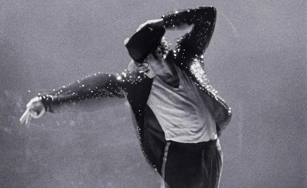 Michael Jackson conquista feito histórico jamais visto desde Thriller | mjbeats.com .br MJ Dangerous Tour