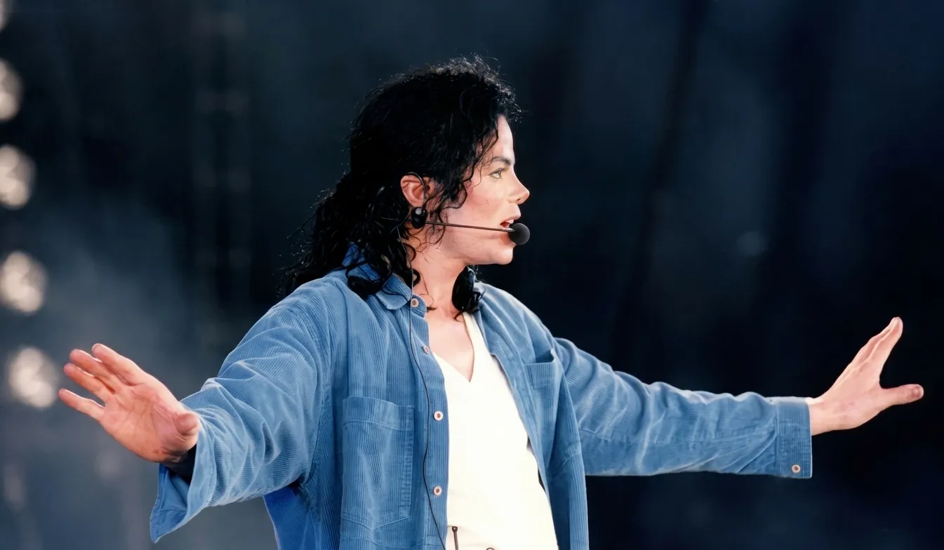 O veto de Ortega à versão 'Bad Tour' no show de Brunei explicado | mjbeats.com .br Michael Jackson ensaio Brunei YANA