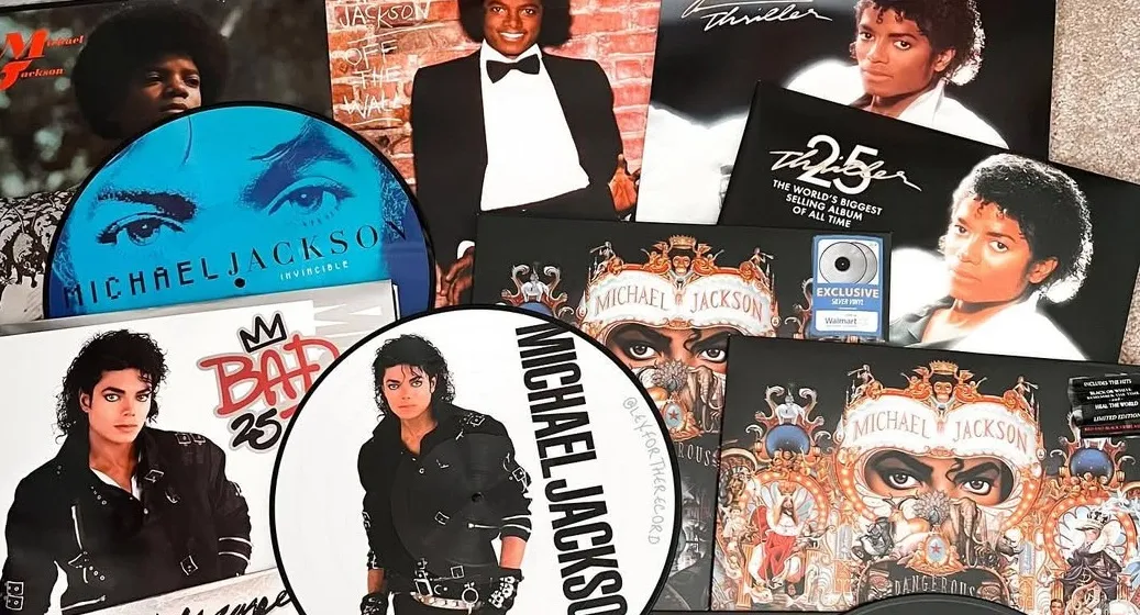Michael Jackson coloca 5 álbuns na Billboard 200 após sucesso de MICHAEL | mjbeats.com .br albuns michael jackson