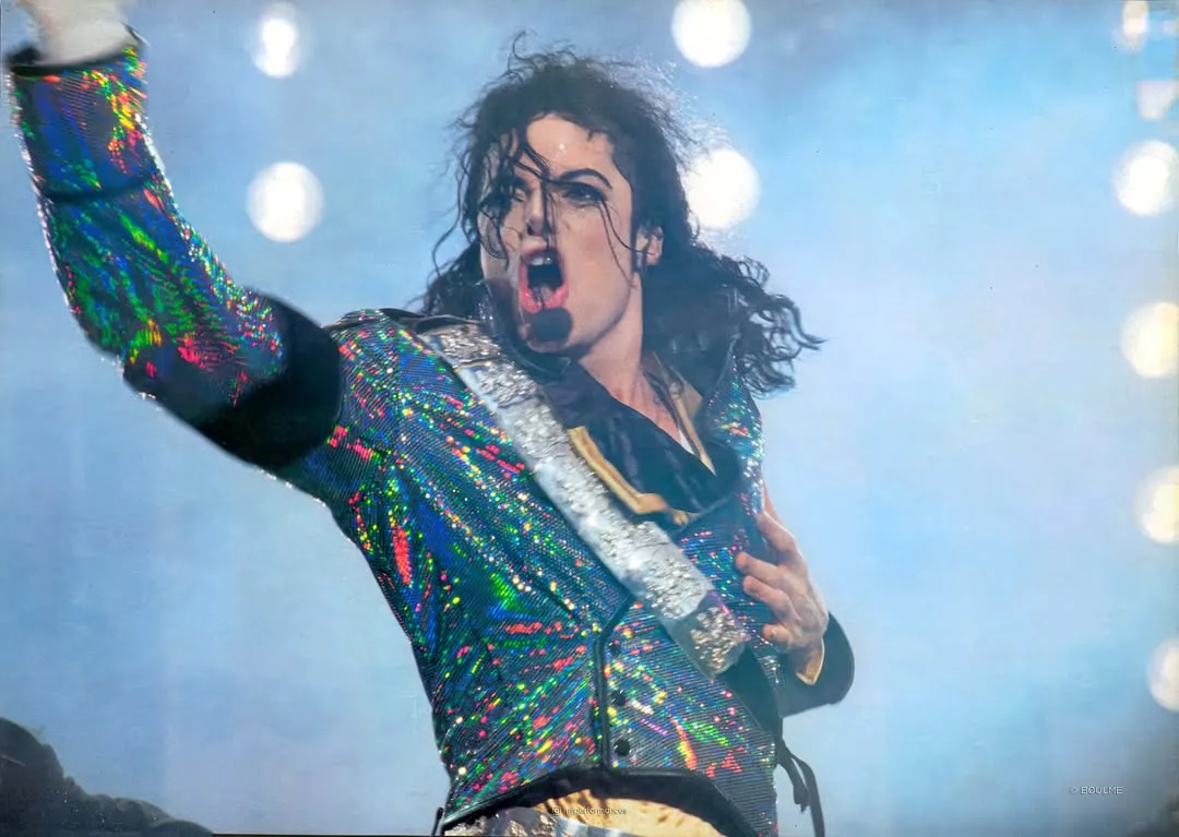 Michael Jackson coloca 14 músicas entre as mais ouvidas do planeta 3 Michael Jackson coloca 14 músicas entre as mais ouvidas do planeta | 📸 RESTORED Michael Jackson · Dangerous World Tour📍 Rotterdam Netherlands — June 30 1992P