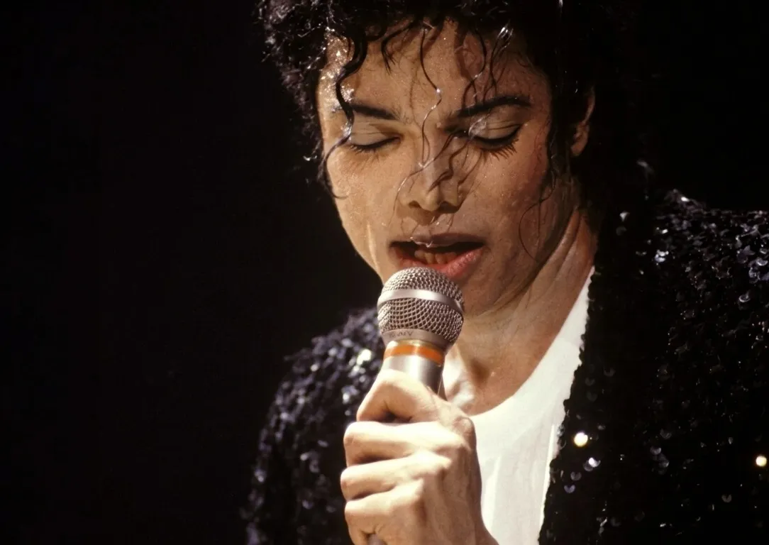 Billie Jean completa 18 dias como a música mais ouvida do mundo | mjbaets bad tour billie jean