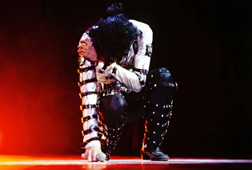 Michael Jackson faz história no Spotify com o maior mês de streams já registrado por um artista de legado | mjbeats.com .br Bad Tour USA 1988