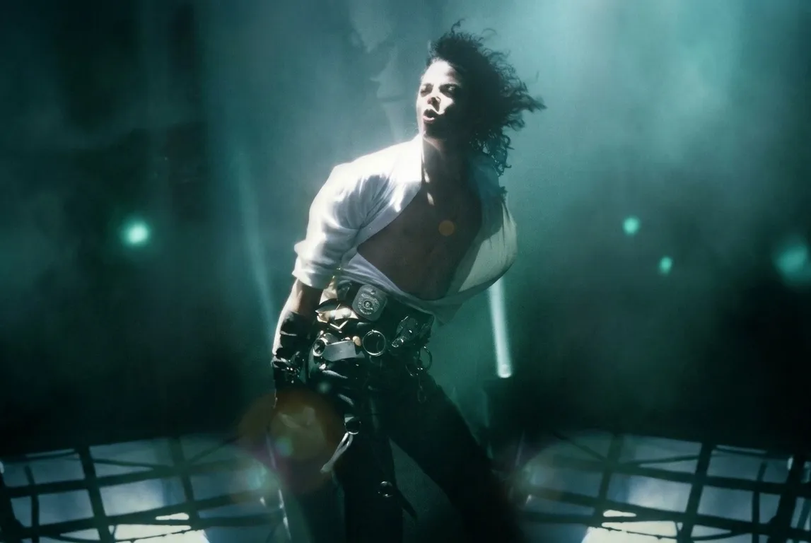 Michael Jackson domina Spotify com quase 50 milhões de reproduções diárias 3 Michael Jackson domina Spotify com quase 50 milhões de reproduções diárias | mjbeats.com .br Dirty Dina Michael