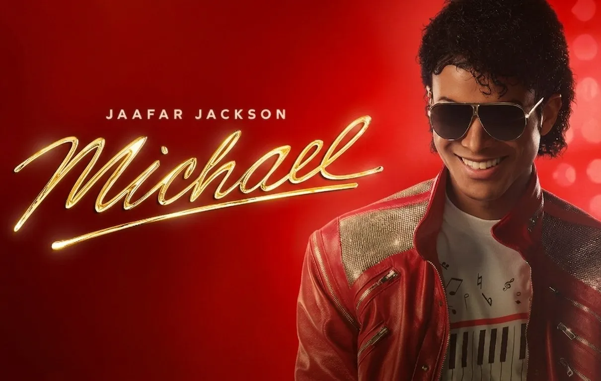 O TEMPO ESTÁ ACABANDO! Cinemas atualizam a lista de sessões da última semana pré-lançamento de MICHAEL no streaming | mjbeats.com .br MICHAEL Red