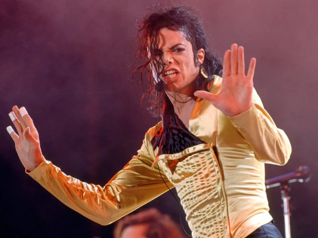 Michael Jackson é o artista solo mais citado da semana no X/Twitter | mjbeats.com .br WBSS Live 1992