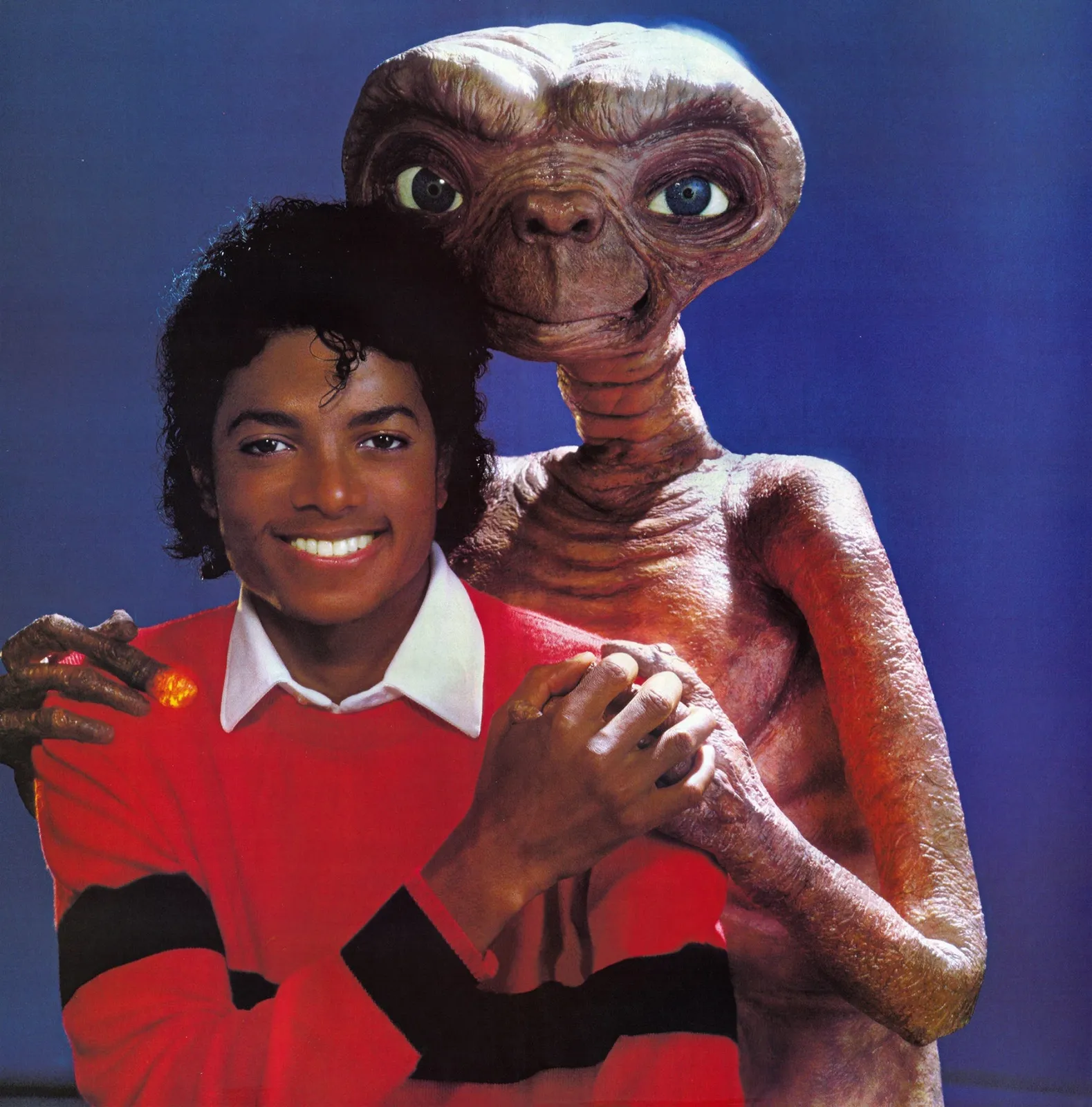 1COlnmkPgAnSTCGvKoM2KLQ-1-scaled Novo livro revela o papel de Michael Jackson na história de E.T.
