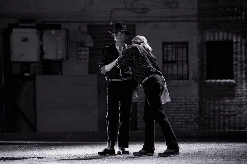 Os quatro F para vestir Michael Jackson |