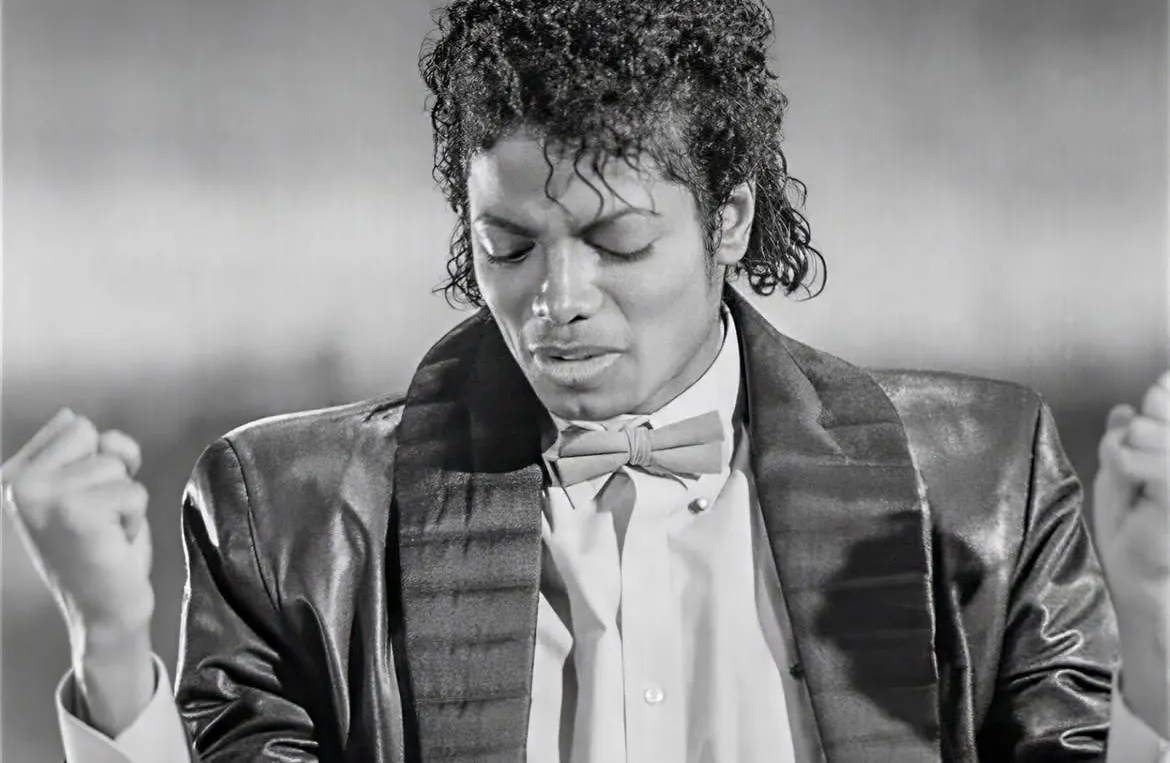 "Billie Jean" completa 200 dias consecutivos entre as músicas mais ouvidas do mundo | dddds