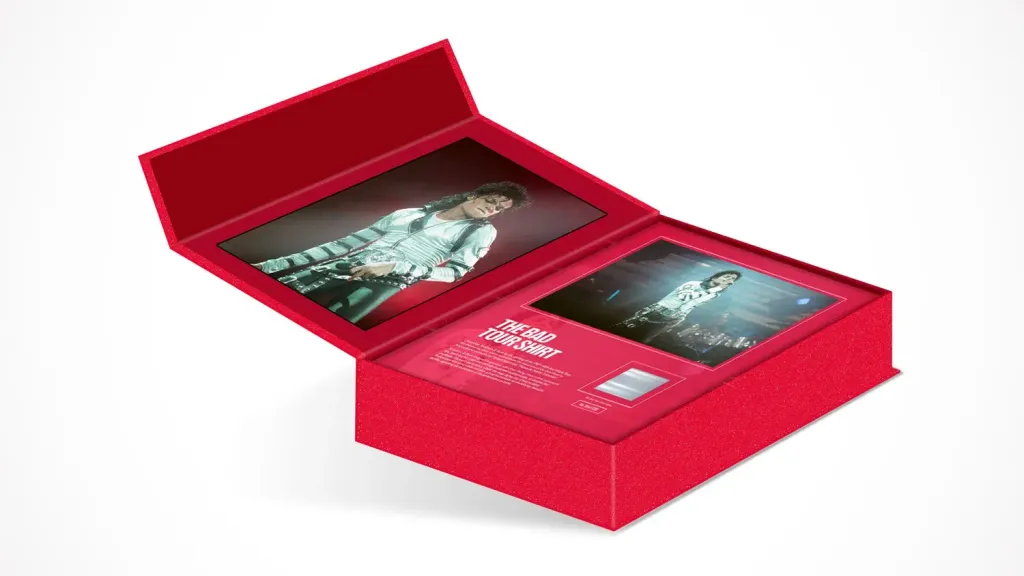 3a471109-5009-476b-b4d0-c9b9d40387bb-1024x576 King of Style II: Michael Jackson ganha novo livro sobre seus figurinos icônicos