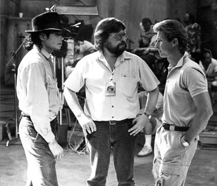 1_gsN6lLft_gIa3MECfS_T4w Caminhando na lua com o Rei: Colin Chilvers na direção de “Smooth Criminal”