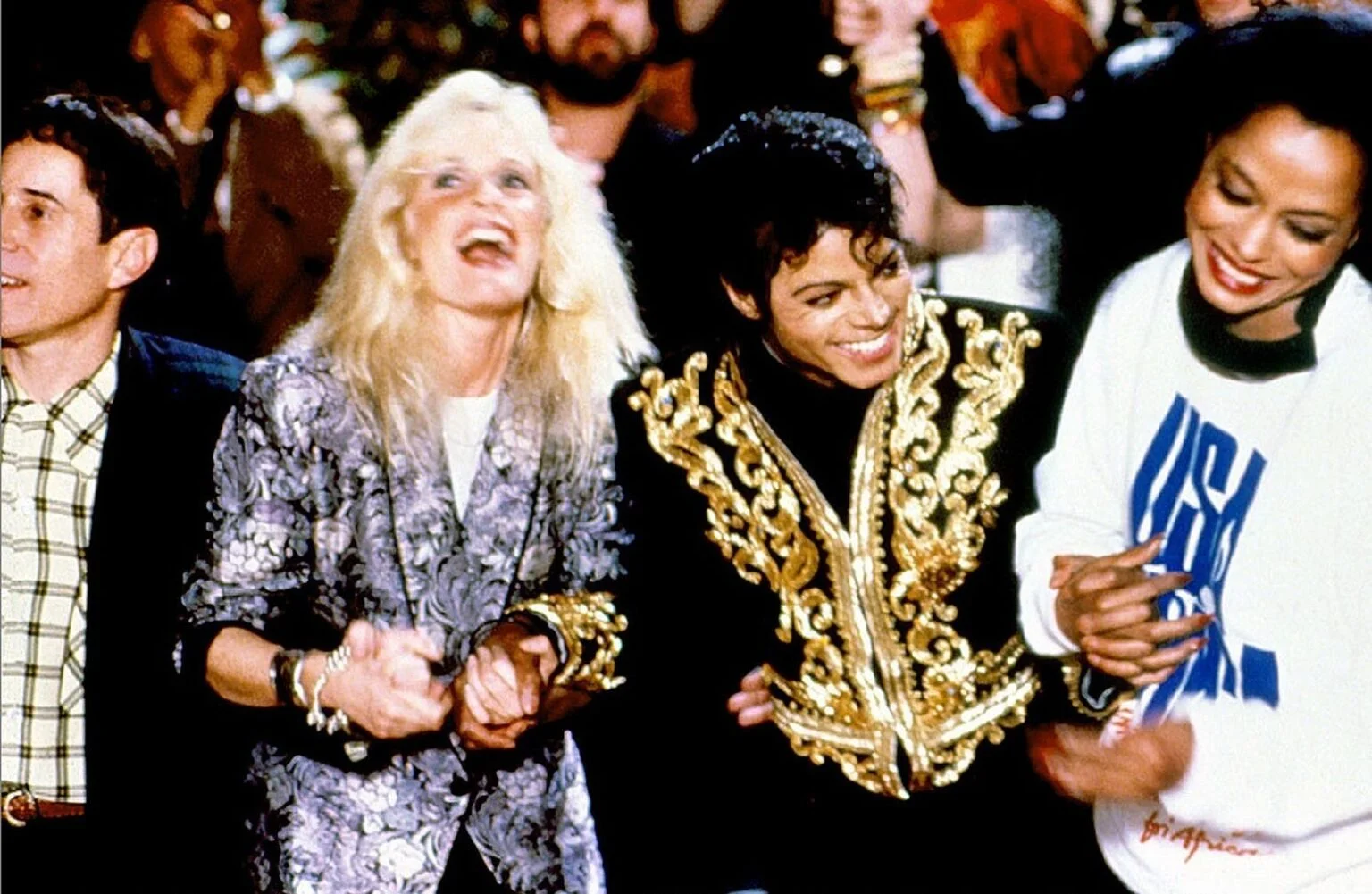 A relíquia de We Are the World que Kim Carnes guarda até hoje | Kim Carnes Michael Jackson e Diana Ross durante gravacoes do USA for Africa MJ Beats