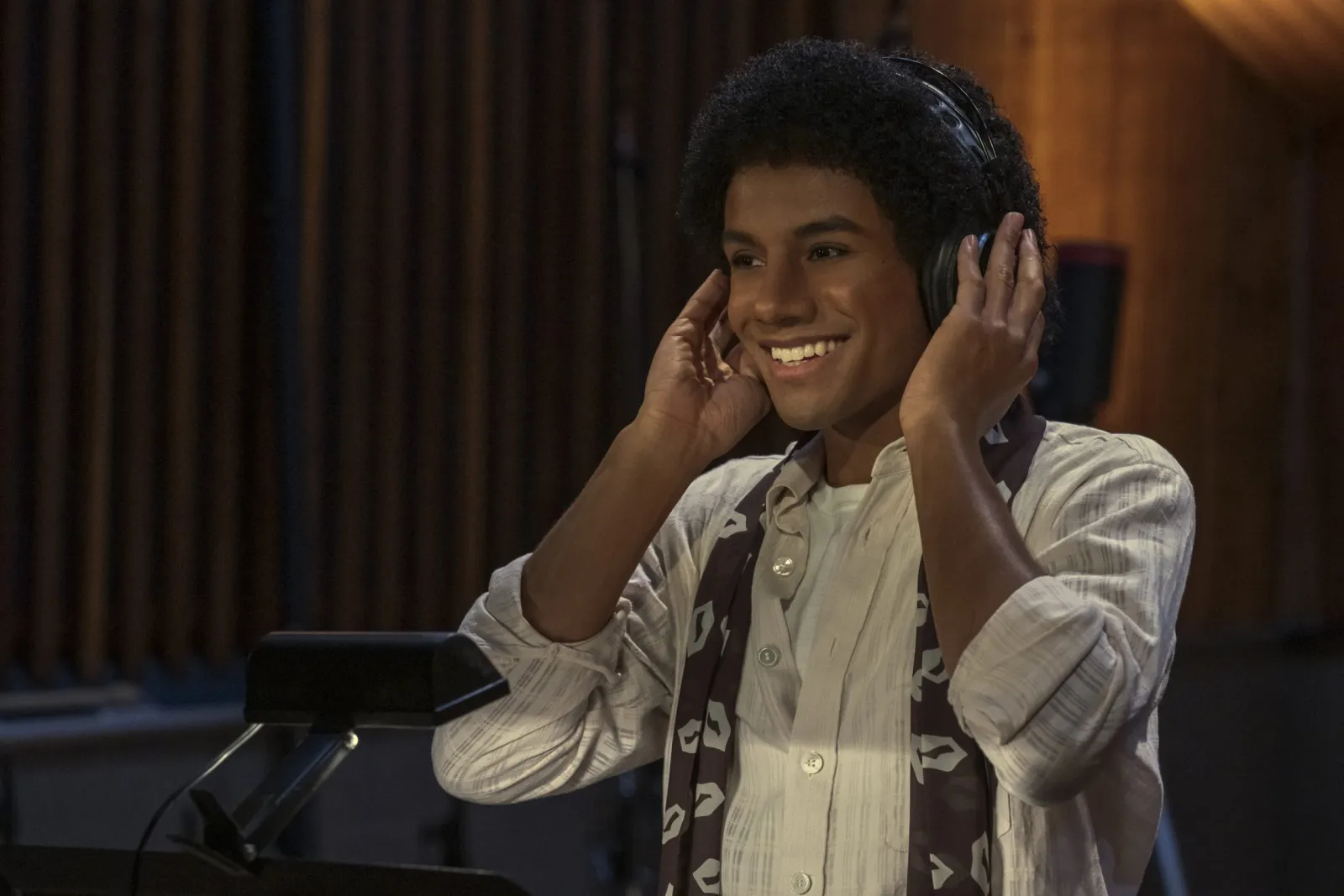 Michael Jackson continua levando público aos cinemas japoneses | michael 12 scaled 1 scaled