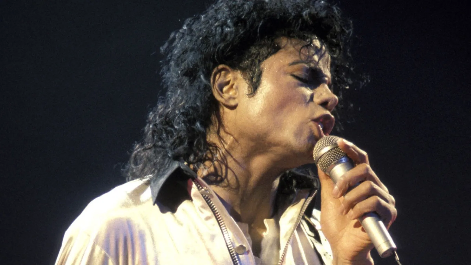 As 13 músicas de Michael Jackson que dominaram a Billboard | michael 12 scaled 2 scaled