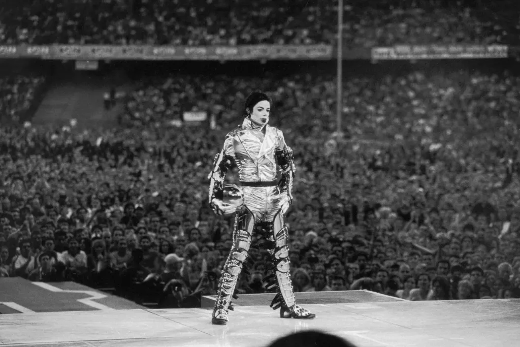 michaeljackson_MJ-Beats-HIStory-World-Tour.jpg-1024x683 A primeira vez de “Scream” na HIStory World Tour