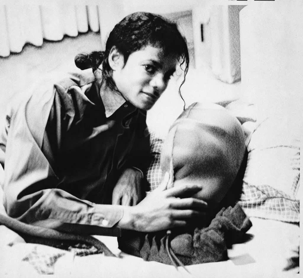 A rara versão de “I Just Can’t Stop Loving You” com Michael Jackson sussurrando | mjbeats gravacoes I just cant stop loving you