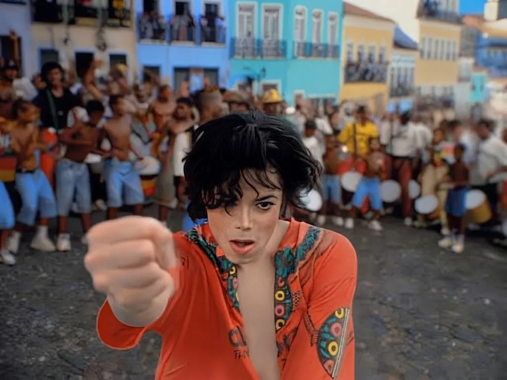Vídeo raro mostra Michael Jackson gravando “They Don’t Care About Us” na Bahia | mjbeats they bahia 4ee6 8699 05a61d308688