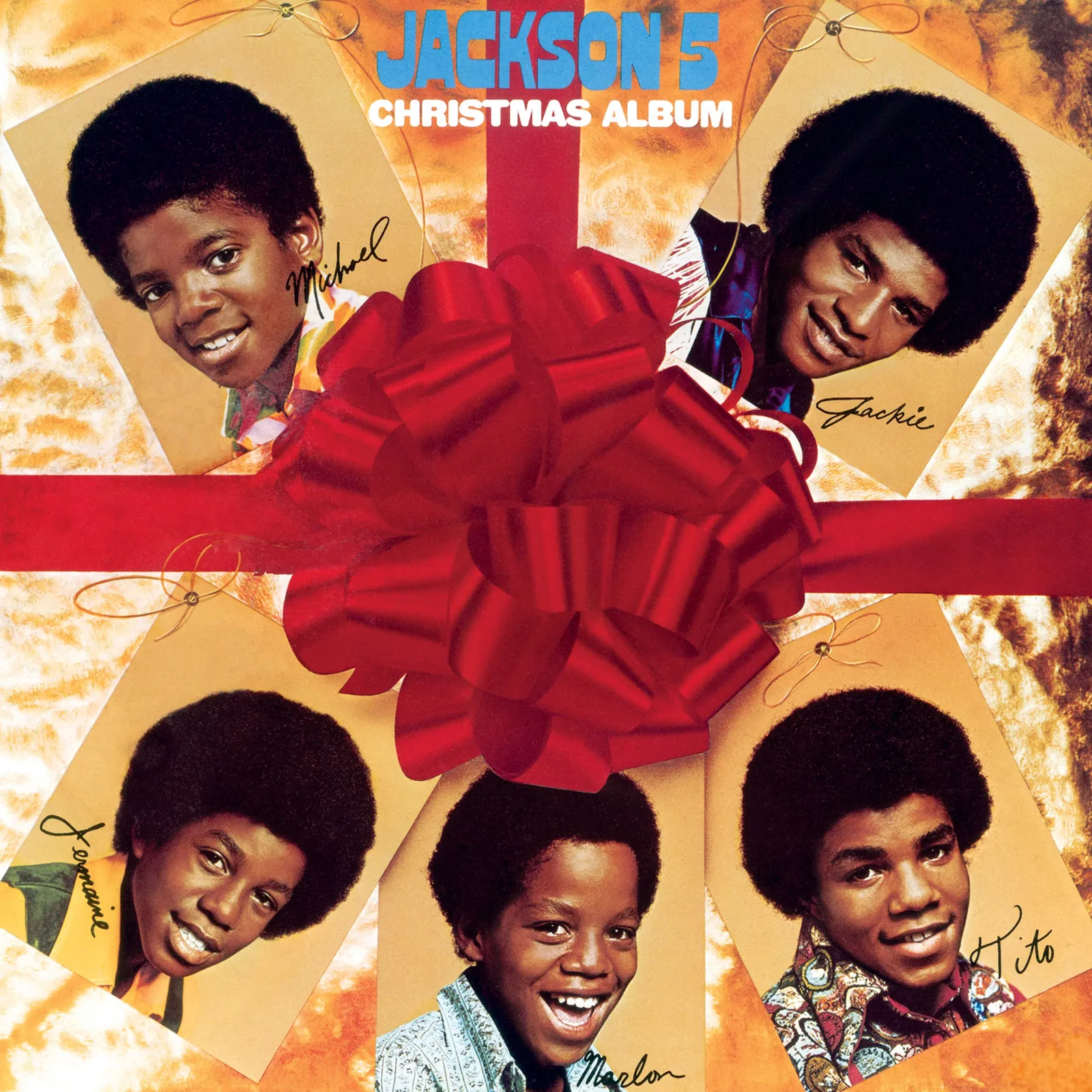 Álbum natalino dos Jackson 5 ganha edição especial no Japão em outubro 2 Álbum natalino dos Jackson 5 ganha edição especial no Japão em outubro | HVNy2k5boAAuVN0 scaled