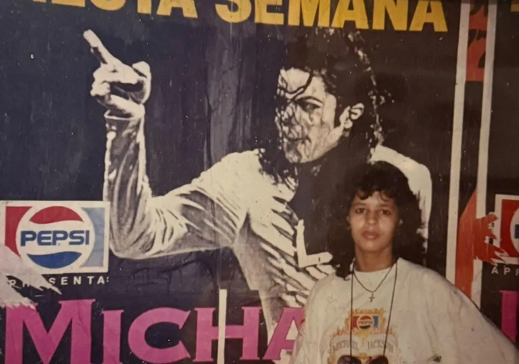 Rosana-Gomes-da-Silva-MJ-Pepsi-1024x720 Promoção "Pepsi dá o Show": a odisseia de uma Fã na Dangerous Tour